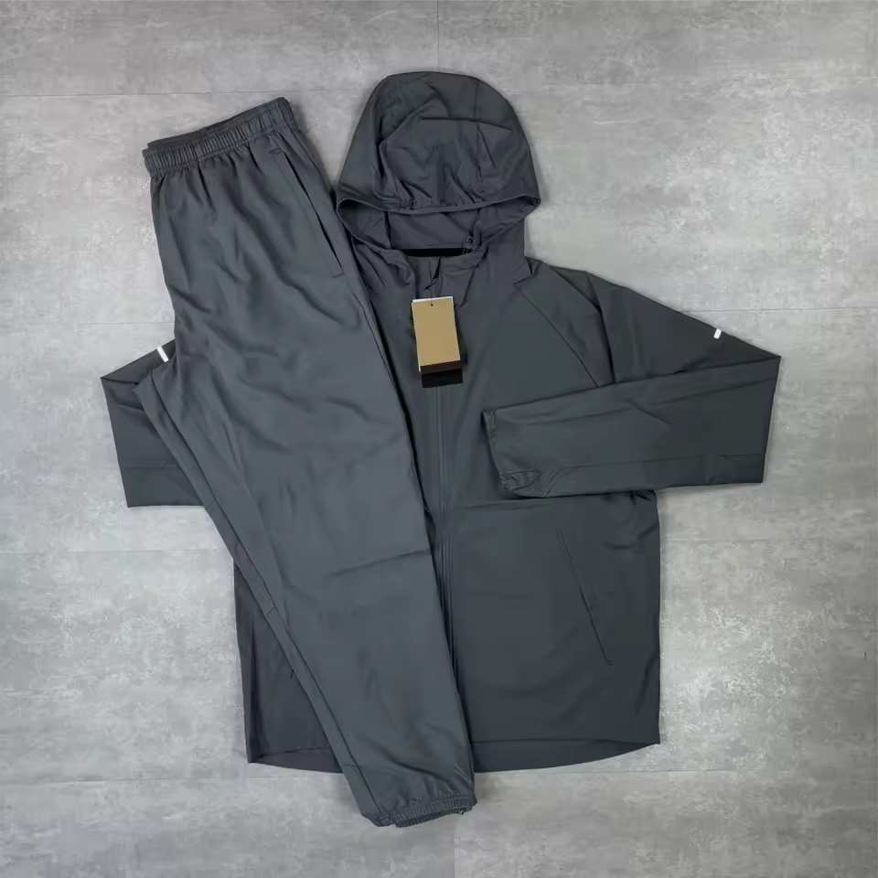 Hot Style Custom Logo Men's Winter Woven Polyester/Cotton High Quality Tracksuit Set Breathable Outdoor Casual Sportswear