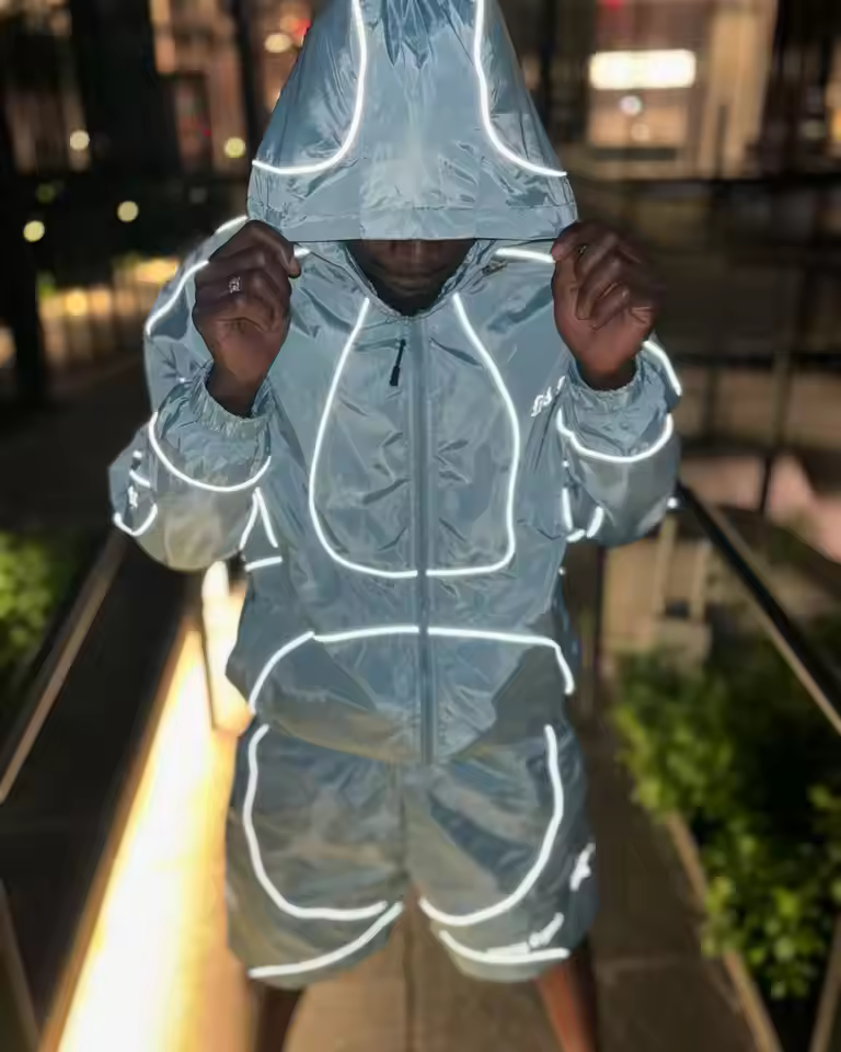 Hot Sell Men Running Outdoor Sportswear Reflective Zip up Polyester Nylon Windbreaker Tracksuit Track Jacket and Shorts Set