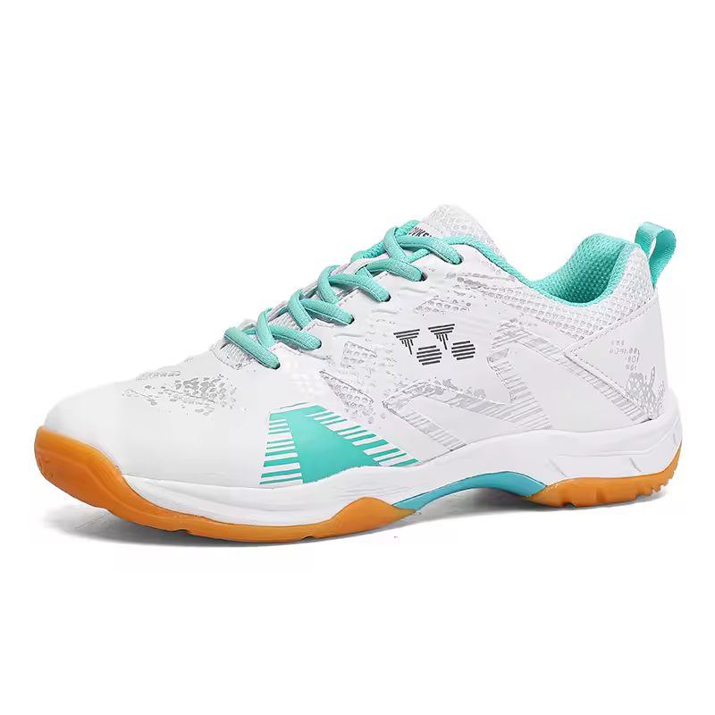 Hot Selling New Professional Outdoor Mesh Badminton Shoes Sneakers Lightweight Comfortable Summer Couple Volleyball Shoes