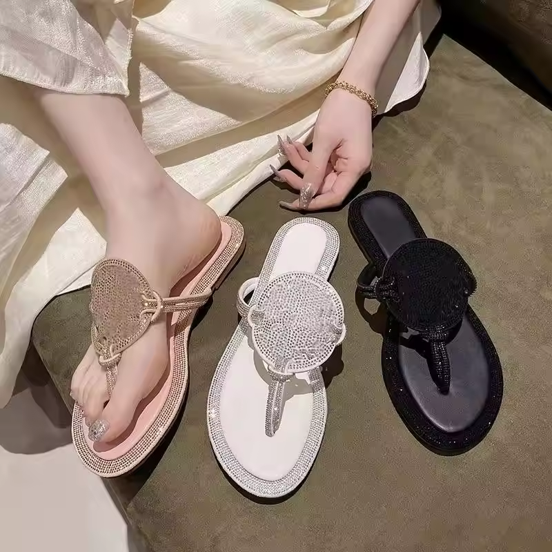 Leather Flip-Flop Strap Sandals European Style Ladies Flat Cool Slippers Summer Beach Slippers Sandales Femme Sandalias De Mujer