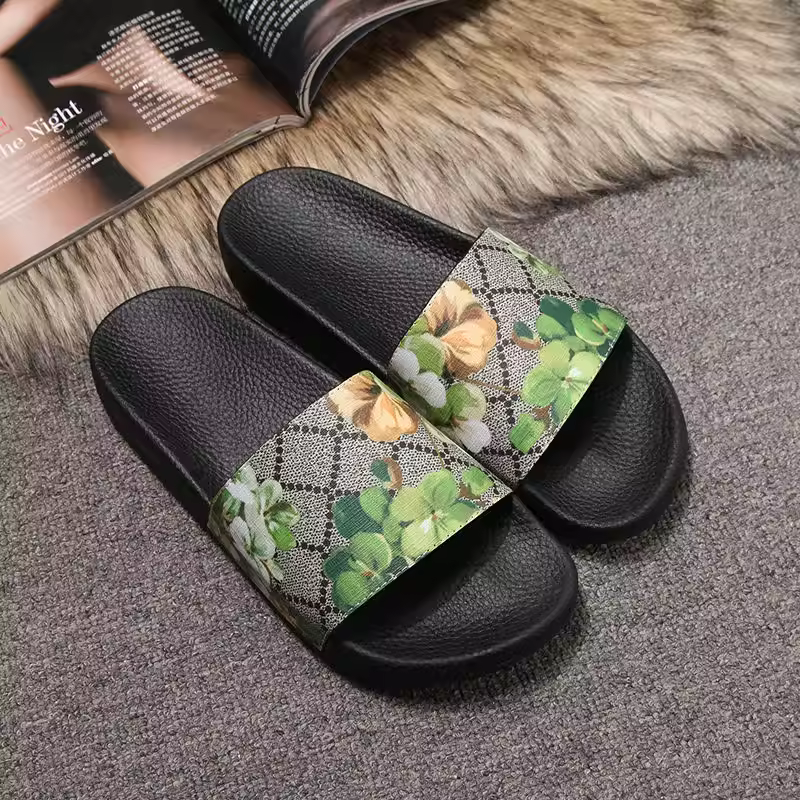 Original Luxury Genuine Leather Vacation Flat Slippers Floral Print Couples Summer Beach Slides Designer Sandals